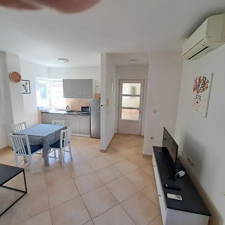 Apartman Petra Zára
