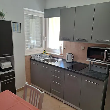 Apartman Petra Zára